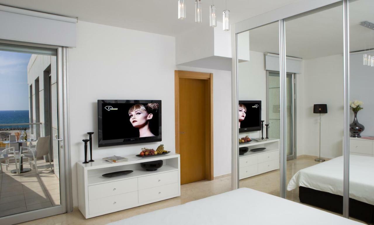 Beach Luxury Apartments And Suites テル・アビブ エクステリア 写真